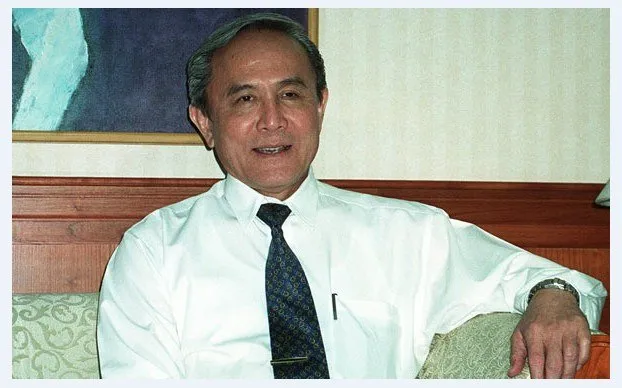 Foto Theodore Rachmat