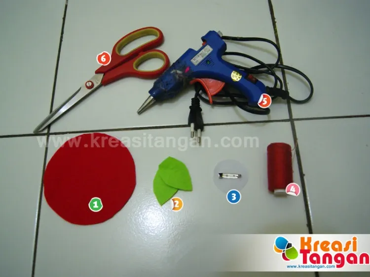 http://kreasitangan.com/