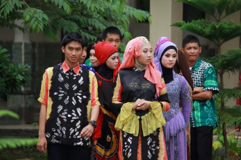 www.trendbajukebaya.com