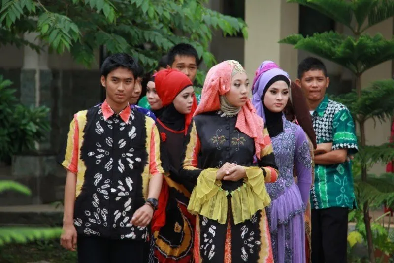 www.trendbajukebaya.com